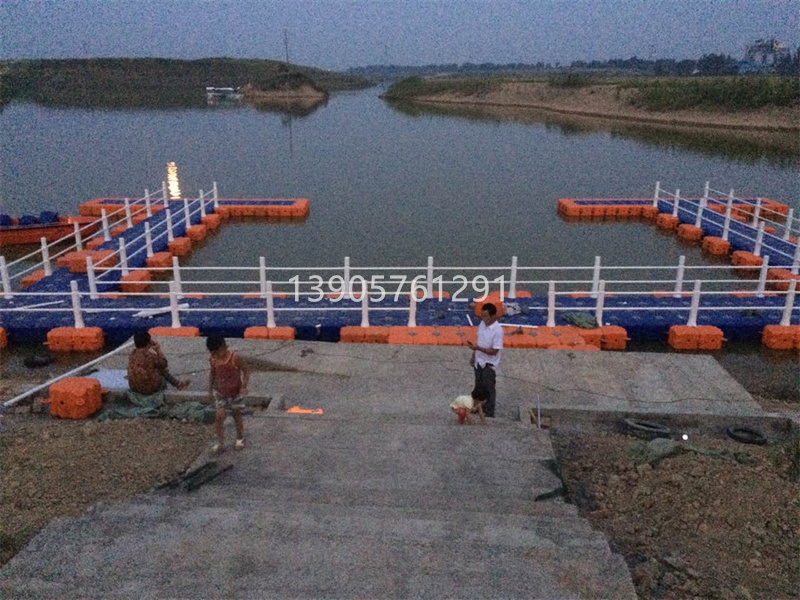 河南永城浮動碼頭